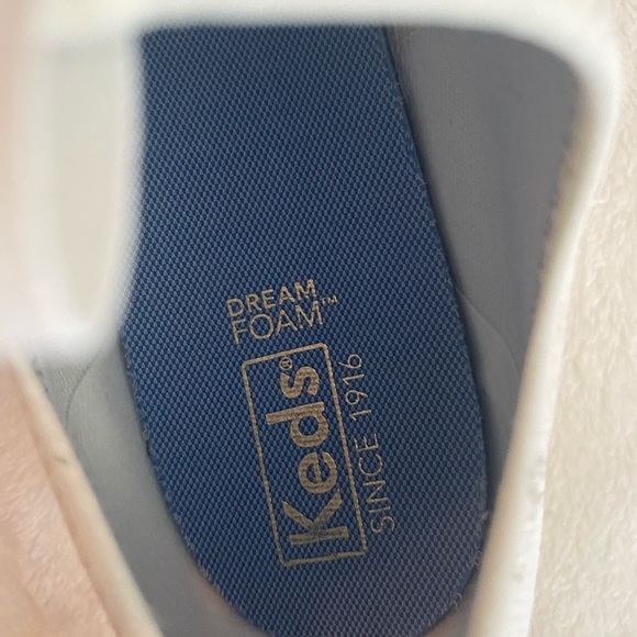 keds fashion sneakers NEW never worn size 9.5 - Picture 3 of 4